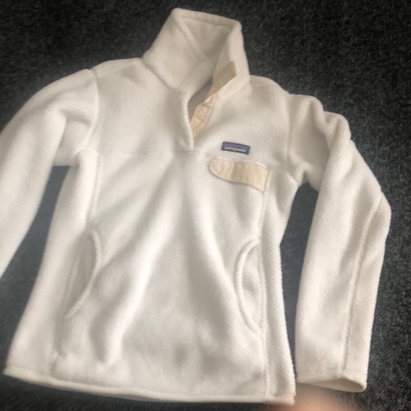 COPY - Patagonia Women's Re-Tool Snap-T® Fleece Pullover - Picture 2 of 6